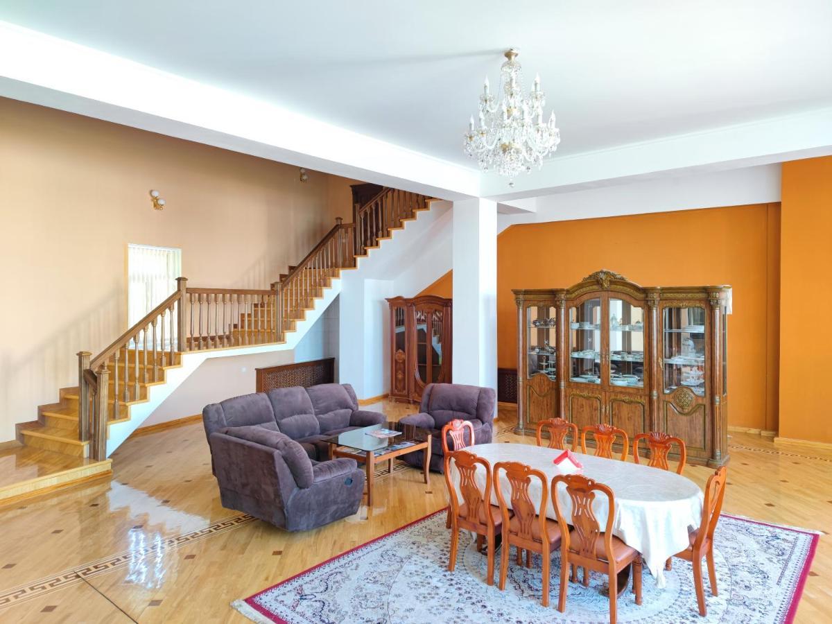 Guest House "Rohat Lux" Szamarkand Kültér fotó