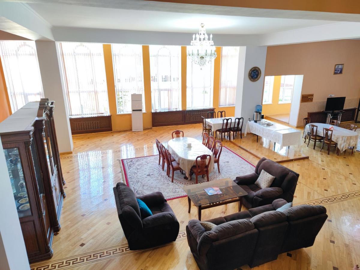 Guest House "Rohat Lux" Szamarkand Kültér fotó